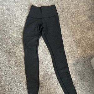 Lulu lemon leggings in size 4